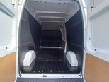 Ford Transit-14