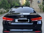 Kia K5-4