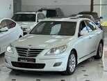 Hyundai Genesis-4