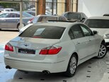 Hyundai Genesis-8