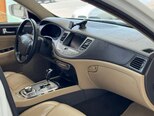 Hyundai Genesis-17