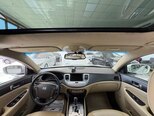 Hyundai Genesis-13
