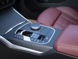 BMW 330e-10