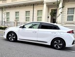 Hyundai IONIQ-10