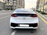 Hyundai IONIQ-2