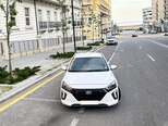 Hyundai IONIQ-18