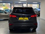 Hyundai Santa Fe-9