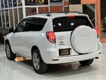 Toyota RAV4-9