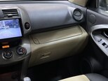 Toyota RAV4-25