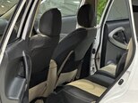 Toyota RAV4-27