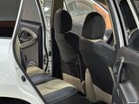 Toyota RAV4-28