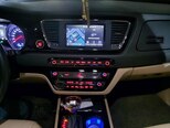 Kia Carnival-15