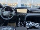 Toyota Camry-15