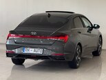Hyundai Elantra-6