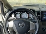 Nissan Tiida-4