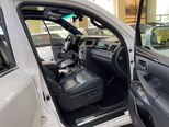 Lexus LX 570-14