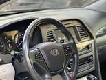 Hyundai Sonata-12