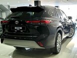 Toyota Highlander-6