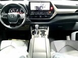 Toyota Highlander-14