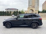 BMW X5 M-8