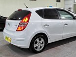 Hyundai i30-8