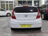 Hyundai i30-7
