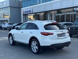 Infiniti FX37-6