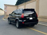 Toyota Land Cruiser Prado-13