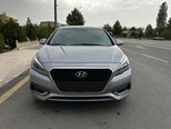 Hyundai Sonata-1