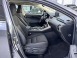 Lexus NX 300-12