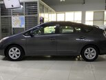 Toyota Prius-7