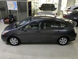 Toyota Prius-8