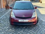 Toyota Prius-11