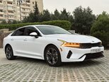 Kia K5-1