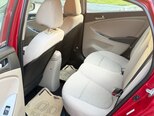 Hyundai Accent-10