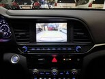 Hyundai Elantra-12