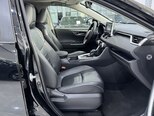 Toyota RAV4-12