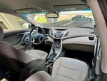 Hyundai Elantra-9