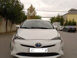 Toyota Prius-3