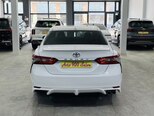 Toyota Camry-6