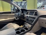 Hyundai Sonata-15