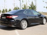 Toyota Camry-11