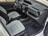 Toyota Aqua-17