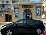 Toyota Prius-4