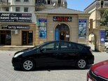 Toyota Prius-5