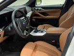 BMW i4-8