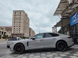 Porsche Panamera 4S-6