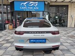 Porsche Panamera 4S-9