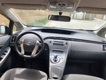 Toyota Prius-7
