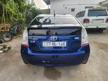 Toyota Prius-5